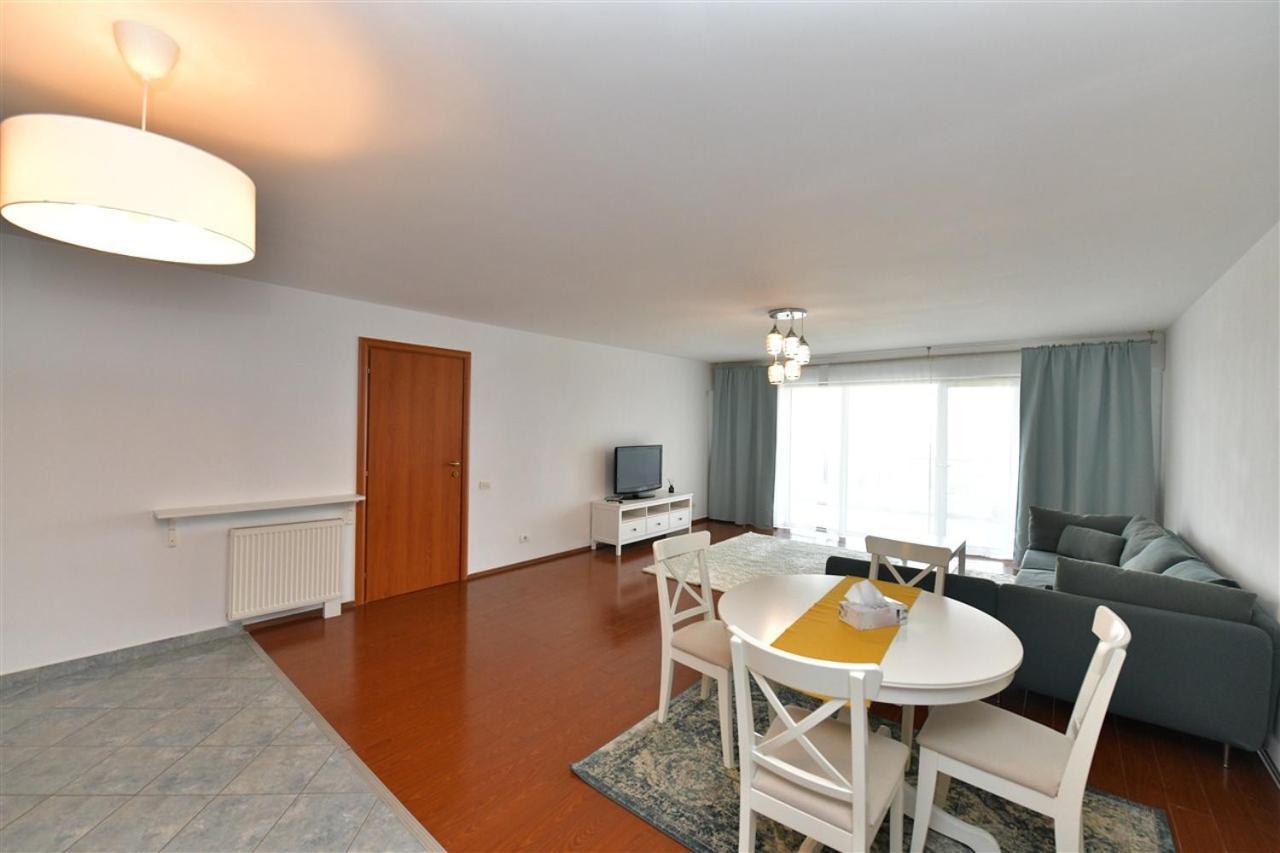 Apartament Lux 1 Mai Pod Boekarest Buitenkant foto